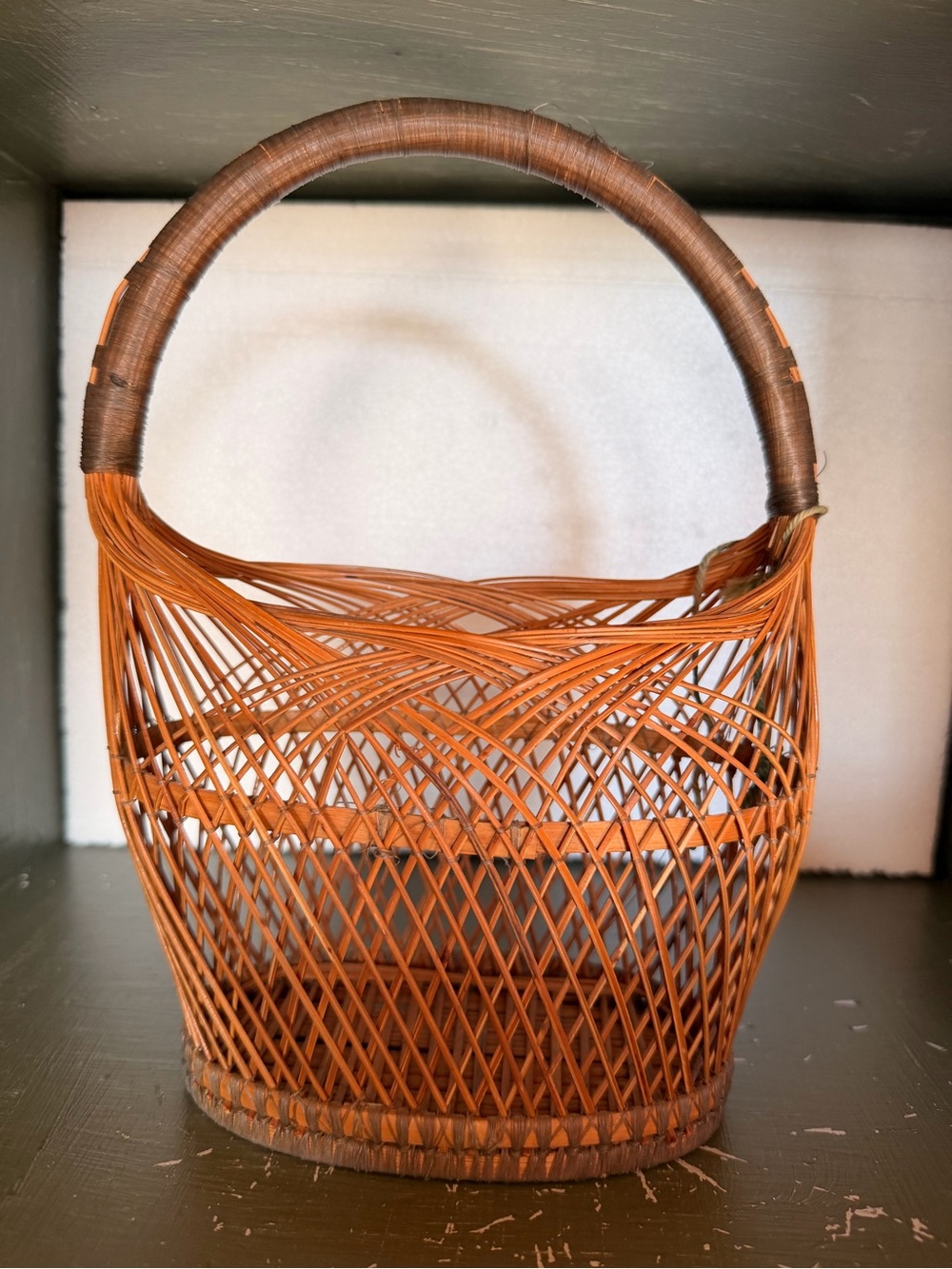 Vintage Woven Wicker Basket * Ikebana Sculptural Decor Stadium Purse look